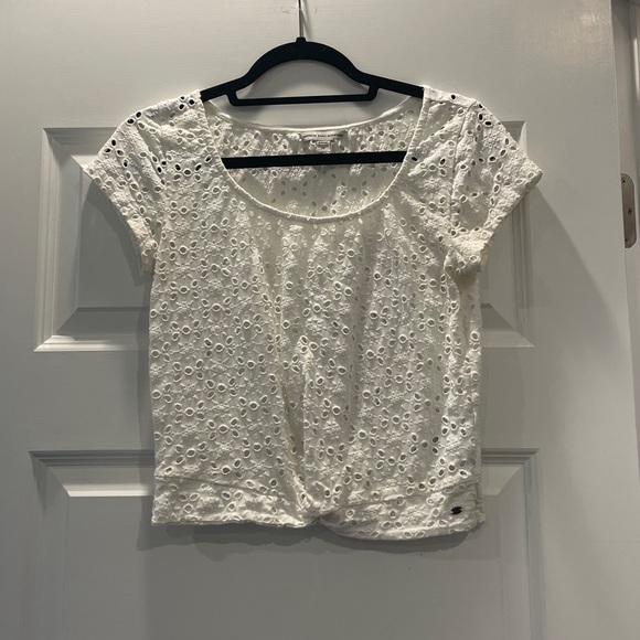 American Eagle Outfitters Tops - BOGO American Eagle shirt